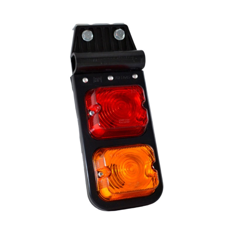 Faro Delimitador lateral de lamp r5w. Cuenta con un anclaje de 2 bulon 3/16 x 3/4-tuerca/arandela.