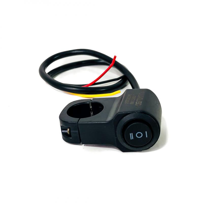 TECLA DE 2 PUNTOS UNIVERSAL CON SOPORTE MANUBRIO Y CABLE DE CONXEION 12V INCLUIDO. IDEAL PARA MOTOS Y BICIS. MEDIDAS 52 MM * 42MM * 24MM
