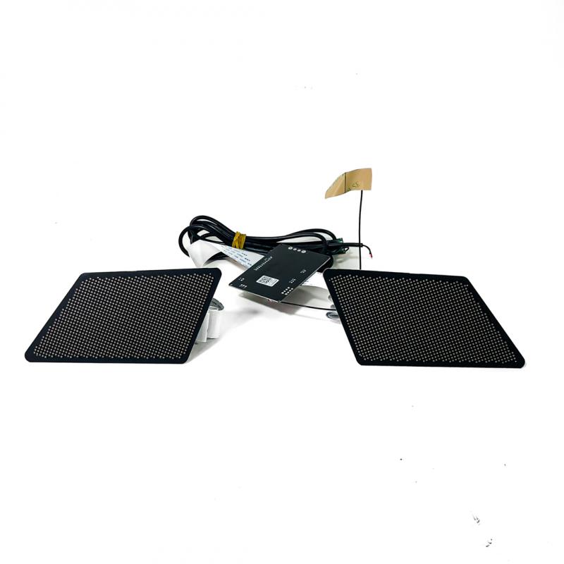 JUEGO DE PANELES TRAPEZOIDALES 3.5" PARA USO EN PARABRISAS Y LUNETA CON CONEXION USB Y CONTROL DESDE APP