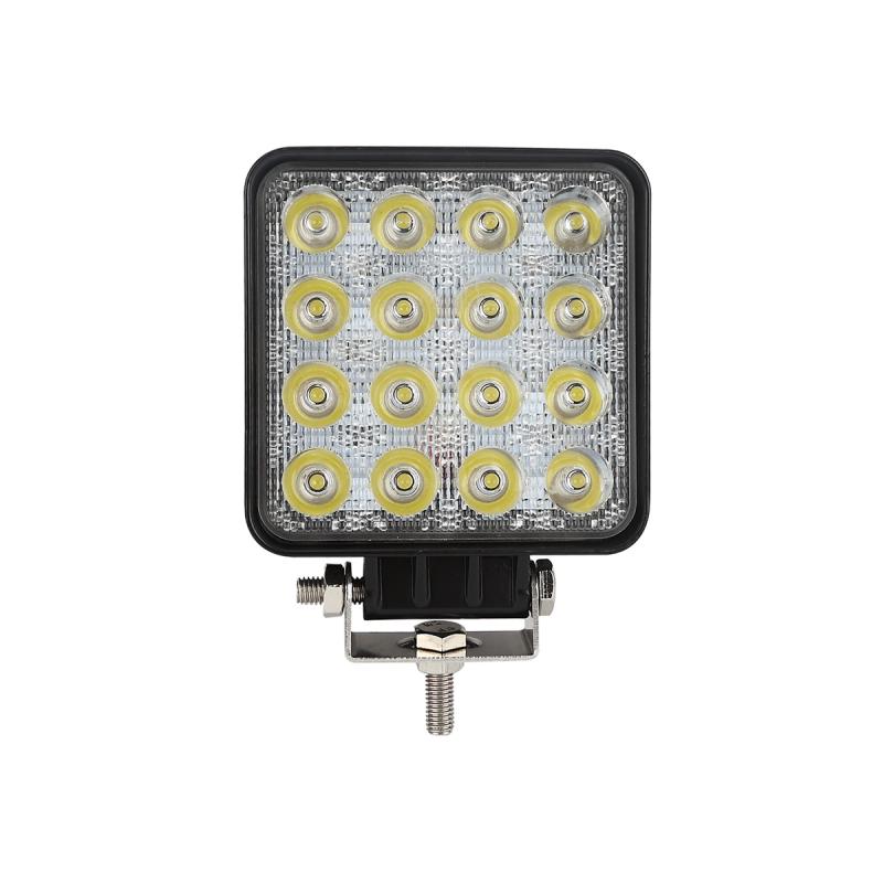 Imagen ilustrativa de CUADRADO 48 WATTS (16 LED 3 WATTS) COLOR BLANCO 12V / 24V - HAZ DE LUZ SPOT